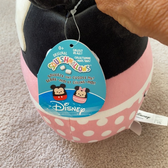 NWT Minnie Mouse squishmallow - Picture 3 of 3